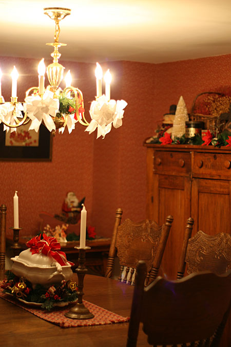 primitive Christmas decor