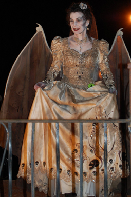 Best Fasntasy Costume at The Witches Ball 2009 - Bride of Death Best Fasntasy Costume at The Witches Ball 2009 - Bride of Death