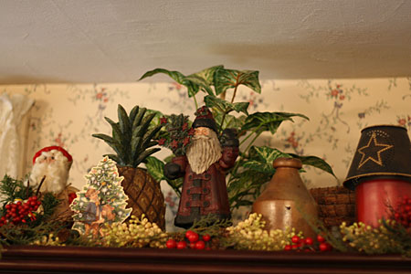 primitive Christmas decor